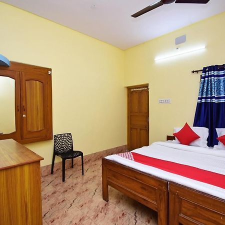 Flagship Hotel Mishra'S Andal Εξωτερικό φωτογραφία